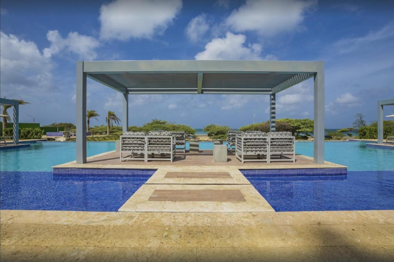 Breath Taking Beach Front Views Condo Eagle Beach Palm Beach Buitenkant foto